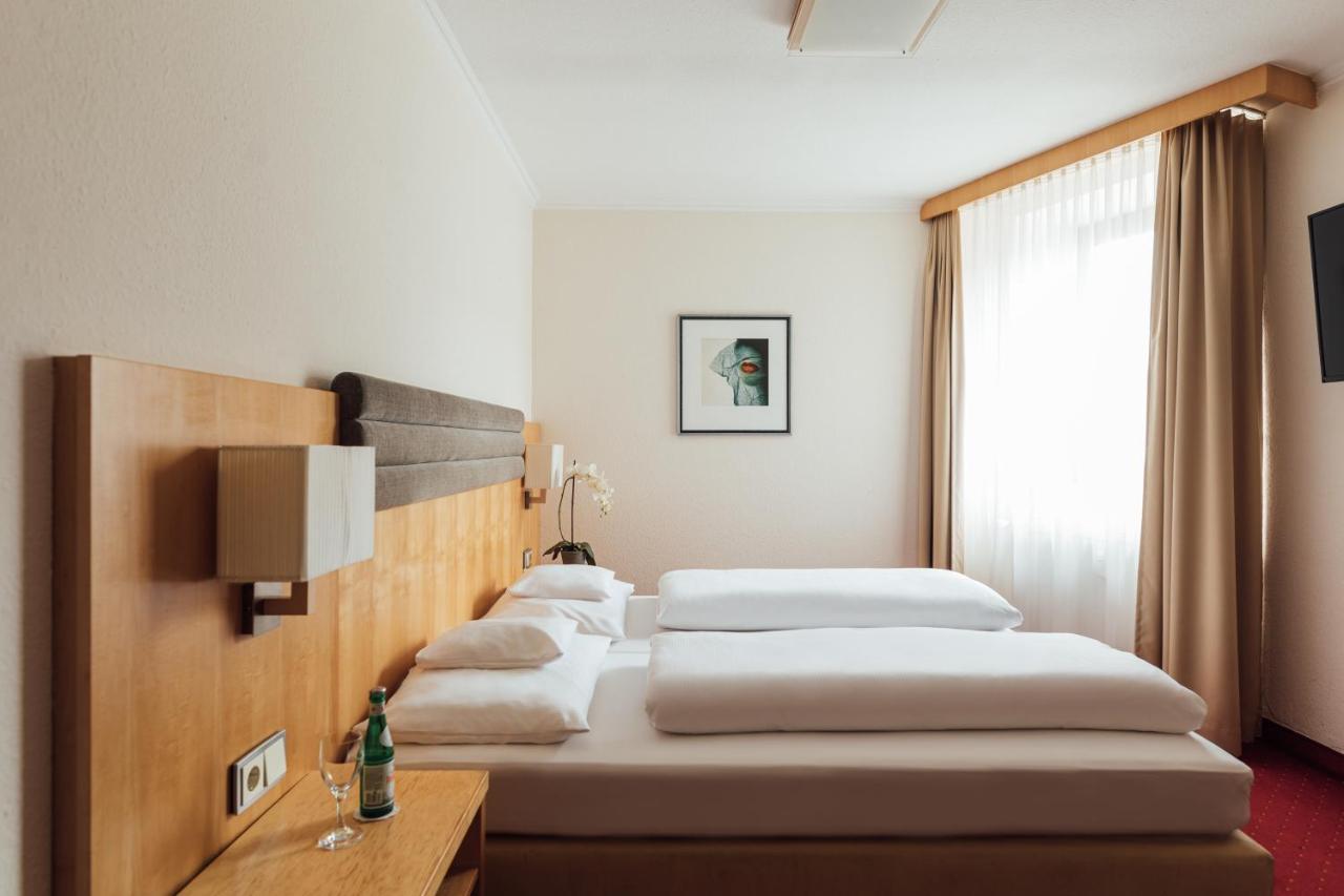 Hotel De France Wiesbaden City Экстерьер фото