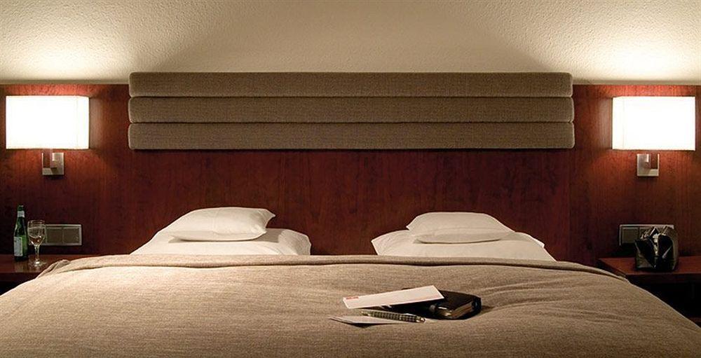 Hotel De France Wiesbaden City Экстерьер фото