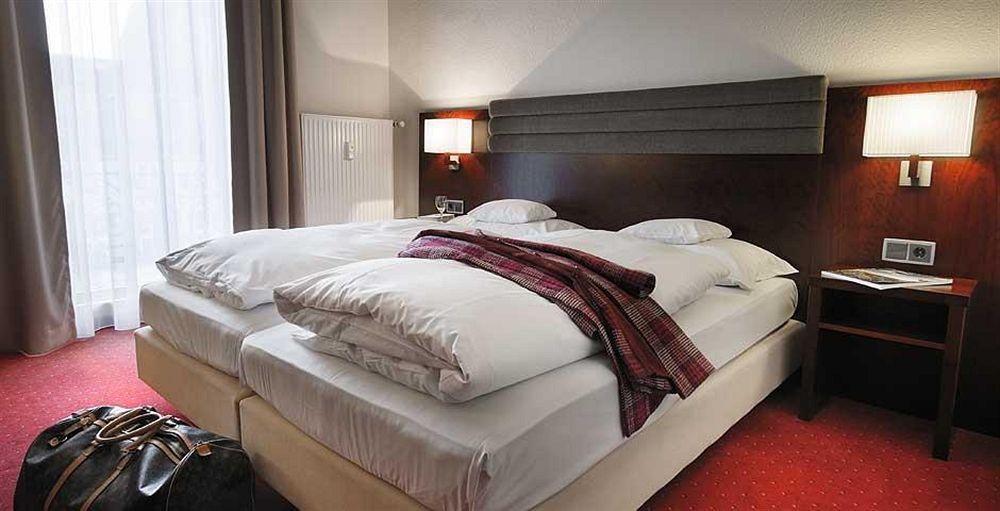 Hotel De France Wiesbaden City Экстерьер фото